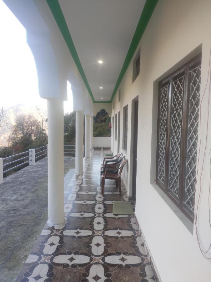 Prince Homestay & Restaurant Rudraprayāg エクステリア 写真