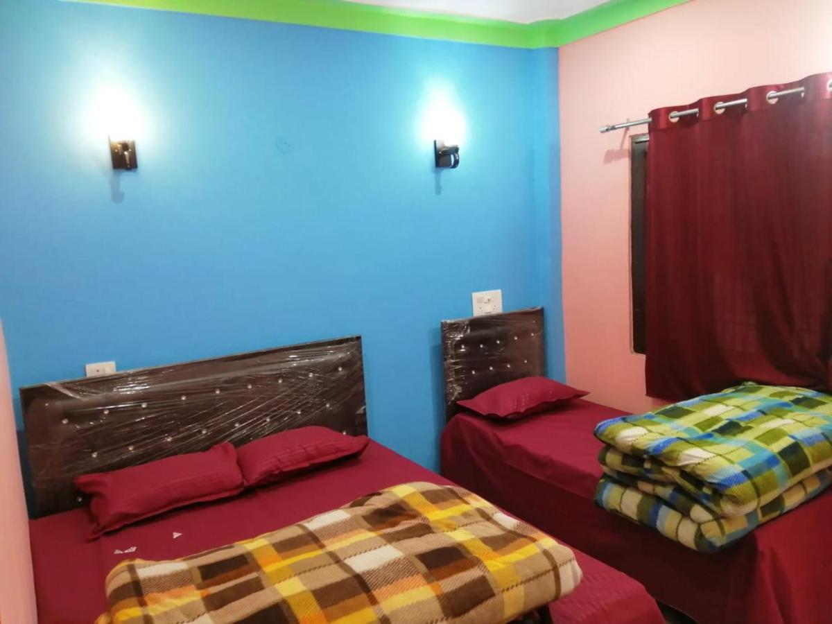 Prince Homestay & Restaurant Rudraprayāg エクステリア 写真
