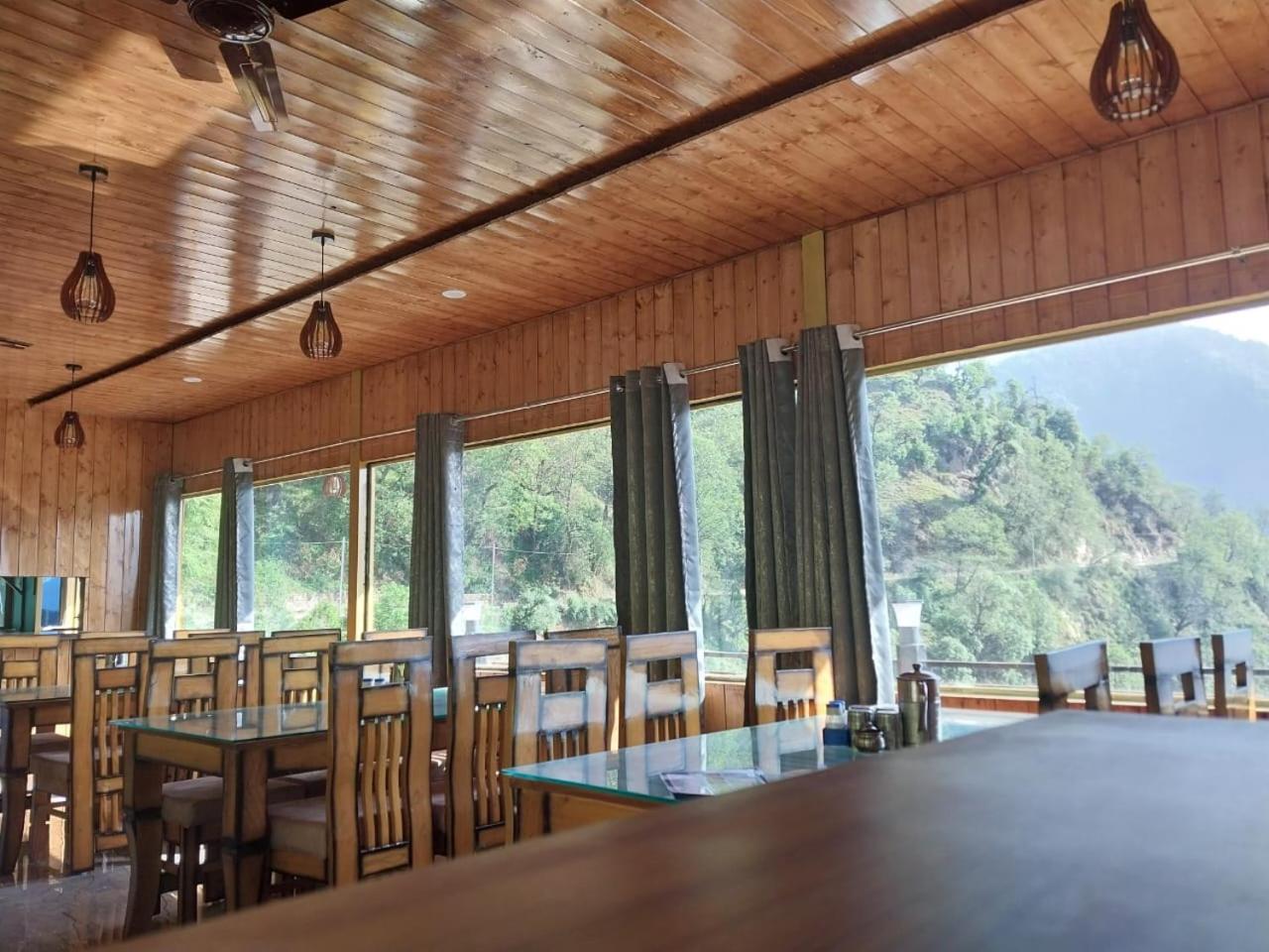 Prince Homestay & Restaurant Rudraprayāg エクステリア 写真