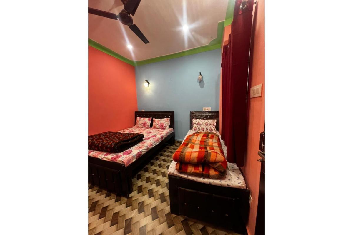 Prince Homestay & Restaurant Rudraprayāg エクステリア 写真